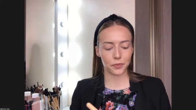 Трендовый макяиж с акцентом на глаза смотреть онлайн