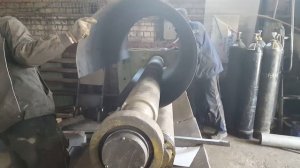 Вальцовка металлических бочек из листа 3мм.