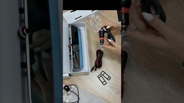Топовый Видеорегистратор зеркало с камерой заднего вида full hd 1080 монитор 5 дюймов видеообзор смотреть онлайн
