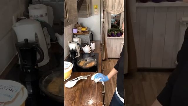 Готовим ужин. РАССКАЗЫВАЮ ИСТОРИИ ИЗ КНИГИ смотреть онлайн