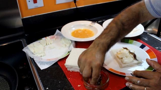 "Моцарелла в Карете" знаменитый итальянский сэндвич "Моцарелла ин кароцца". Королевский Вкус! смотреть онлайн