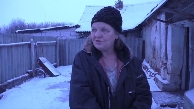 АЛЕВТИНА ЖИВЕТ, КАК И ЖИЛА. смотреть онлайн