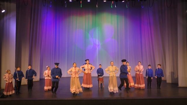 320 фольклорный коллектив ”Заря Заряница”, г Озерск, Челябинская область Ехал казак с Дону р н п смотреть онлайн