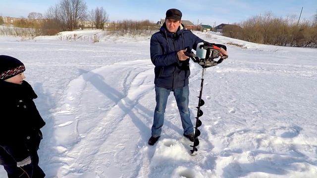 Тест Мотоледобура Vista 2-х такт. SOLO 3,7л/с! Подарок сына Ивана для рыбалки! смотреть онлайн