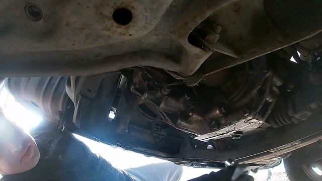 Nissan Micra / March K11 - Transmission Reverse Light Sensor Replacement смотреть онлайн