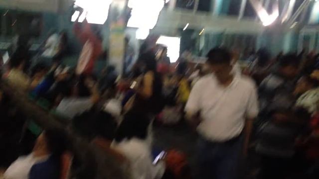 Жесть. Самолеты lionAir опаздывают смотреть онлайн