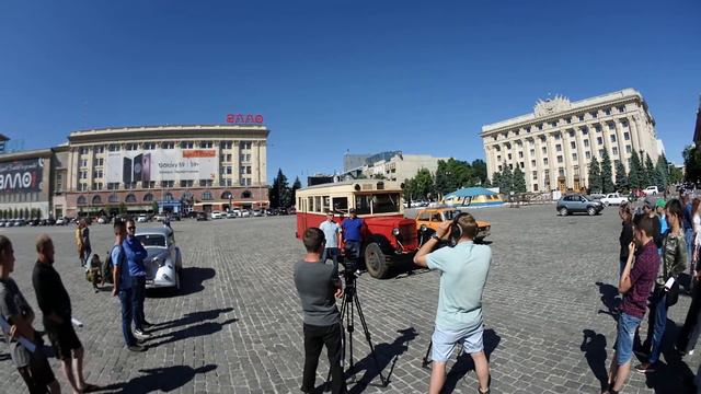 ФРАГМЕНТ СЪЕМОК "КУЗНИЦЫ ТЕСТ-ДРАЙВА". ХАРЬКОВ, 27 МАЯ 2018 ГОДА смотреть онлайн