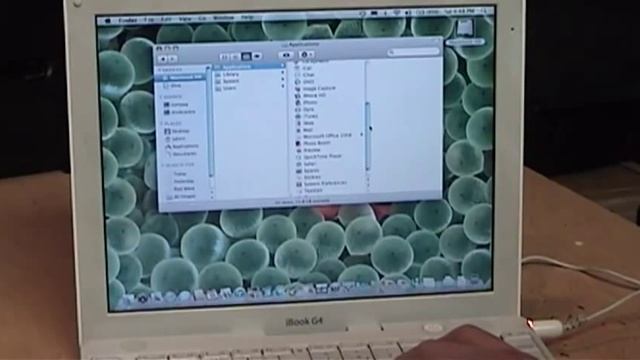 Apple IBook G4 Unboxing, Test & First Impressions