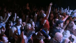 QUEENIE World QUEEN Tribute