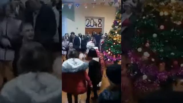 Заводной дед мороз!