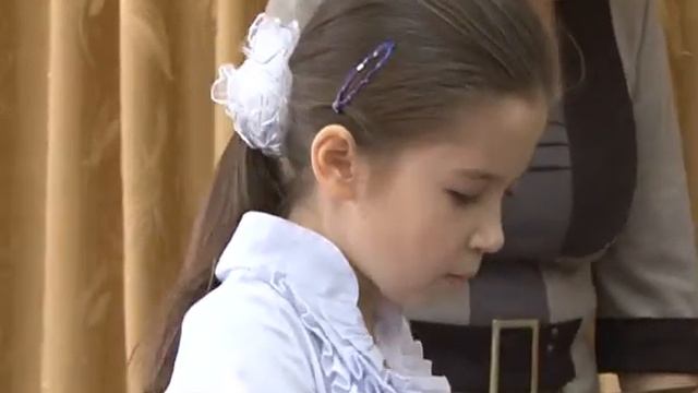 Рубрика "Профессионал": Преподаватель Детской музыкальной школы по классу фортепиано, Ольга смотреть онлайн