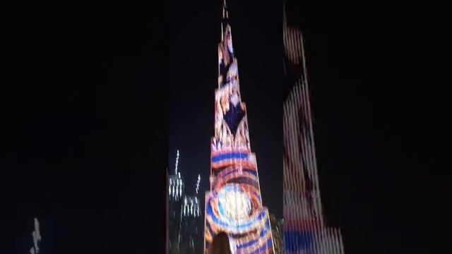 The jewel pearl of Dubai.. смотреть онлайн