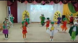 Осенний утренник  Зарядка овощей