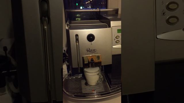 Saeco Royal Professional смотреть онлайн