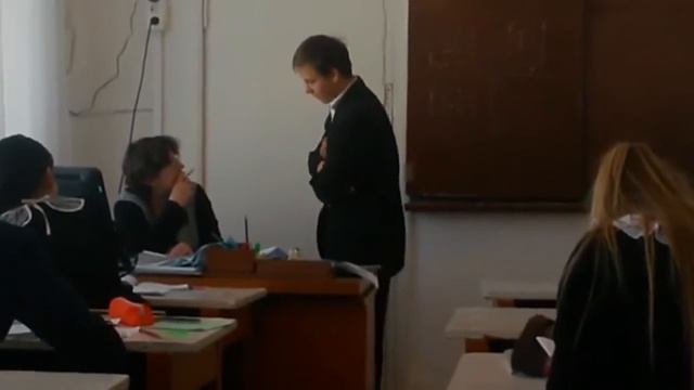 Параллельность Соблюдаем -Урок Черчения #1 смотреть онлайн