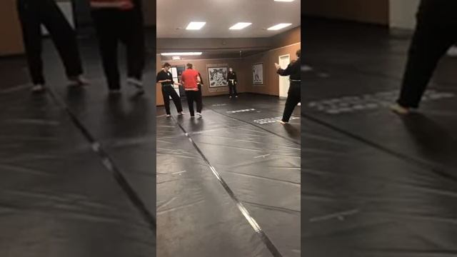 Adult Karate 9-11 Class 1 смотреть онлайн