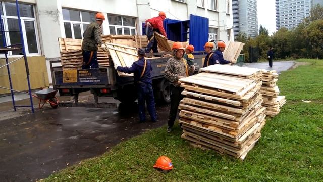 Разгрузка рамочных лесов. смотреть онлайн