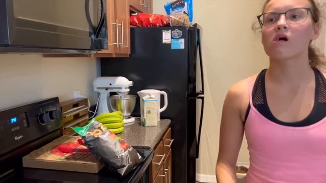 США Влог Завтрак Разбираю продукты из COSTCO Маша готовит Закупка в WALMART Наконец-то купили! VLOG смотреть онлайн