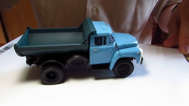 Обзор модели ЗИЛ-ММЗ-555 Сарлаб в масштабе 1/43 смотреть онлайн