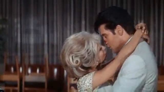 Elvis - Speedway смотреть онлайн