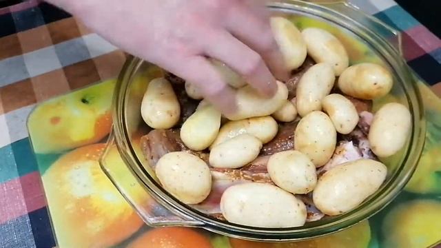 Запечённое мясо с картофелем Американка. Чистое объедение! смотреть онлайн