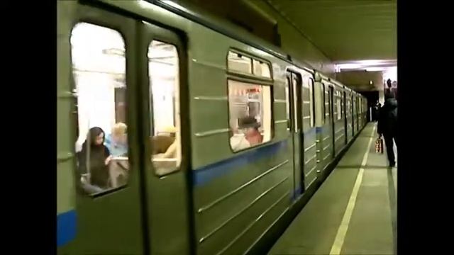 Нарезка поездов на станции Волжская смотреть онлайн