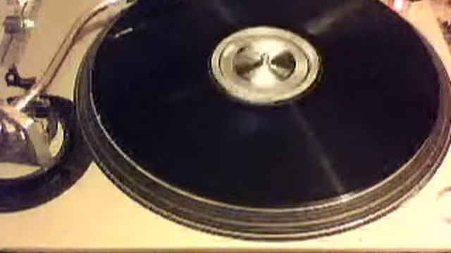 Thomas Bangalter 'Club Soda' смотреть онлайн