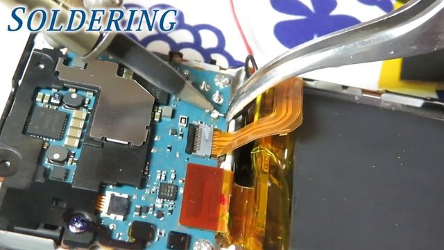 How to change the Sony WALKMAN battery ウォークマンのバッテリー交換する方法 电池更换方法 смотреть онлайн