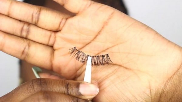 TRY THIS ! SIMPLE WAY TO APPLY EYELINER AND STRIP LASHES | NO GLUE NEEDED | NYX JUMBO LASH SYSTEM