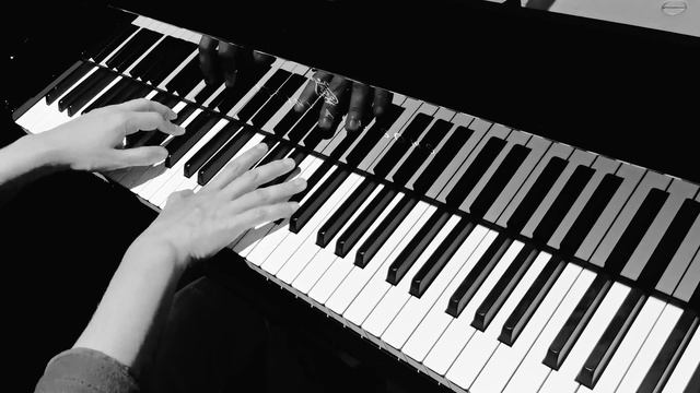 Valentina Lisitsa - Rachmaninoff Prelude in c # minor Op. 3 No.2 смотреть онлайн