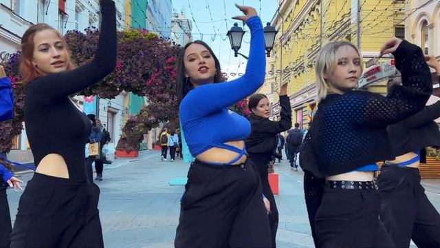 [KPOP IN PUBLIC | RUSSIA ] IVE - ELEVEN | DANCE COVER by SOUR.KI смотреть онлайн