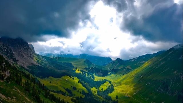 ОКНО В НОВЫЙ МИР (В ЕДИНЫХ ВИБРАЦИЯХ)-ченнелинг смотреть онлайн