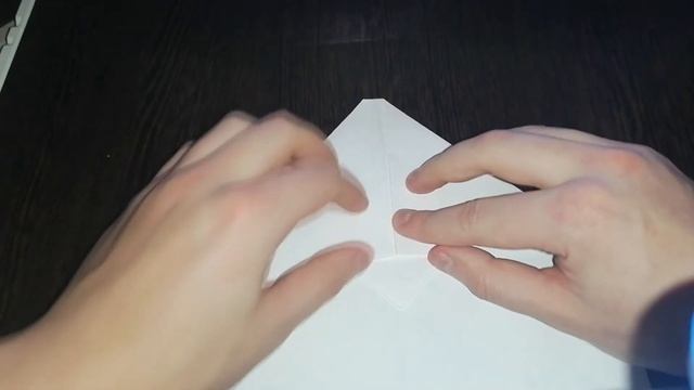 Как сделать далеко летающий самолет из бумаги. Оригами самолет который летает 100 метров смотреть онлайн