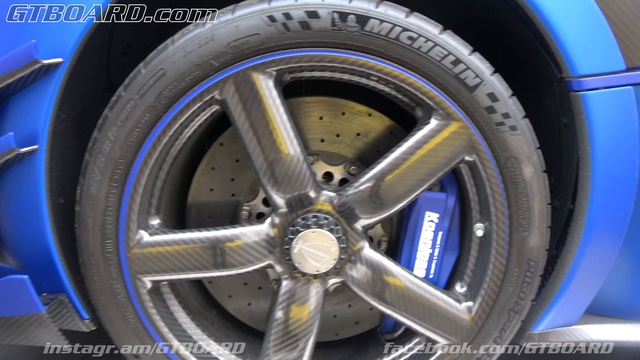 Koenigsegg One׃1 STARTUP And REVS Matte Blue