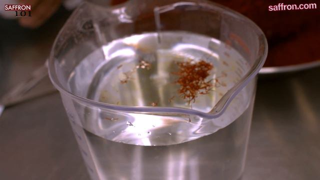 The moisture in saffron. What you need to know when you purchase saffron. смотреть онлайн
