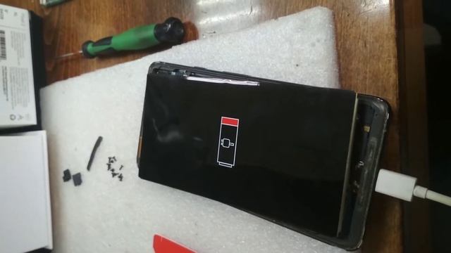 Гибкий дисплей в смартфоне Google Pixel 2XL | flexible display in Google Pixel 2XL смотреть онлайн