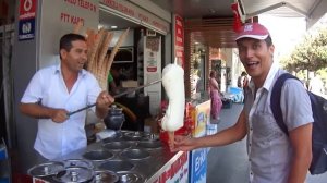 Турецкий мороженщик.  Antalya