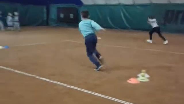 Большой теннис. Дети. Тренировка в школе тенниса MY TENNIS CLUB смотреть онлайн