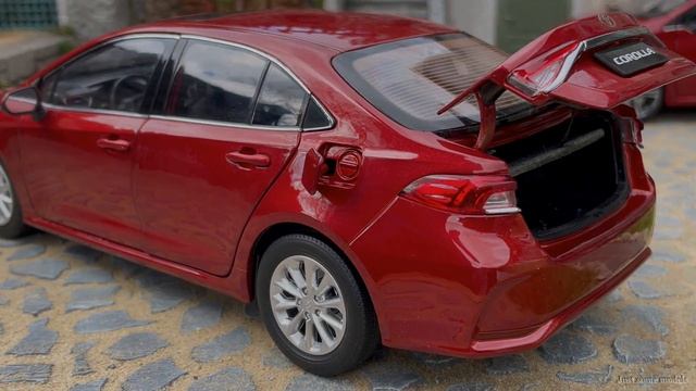 1:18 Toyota Corolla XII (E210) 1.2 D-4T '19, red metallic - Paudi [Unboxing] смотреть онлайн