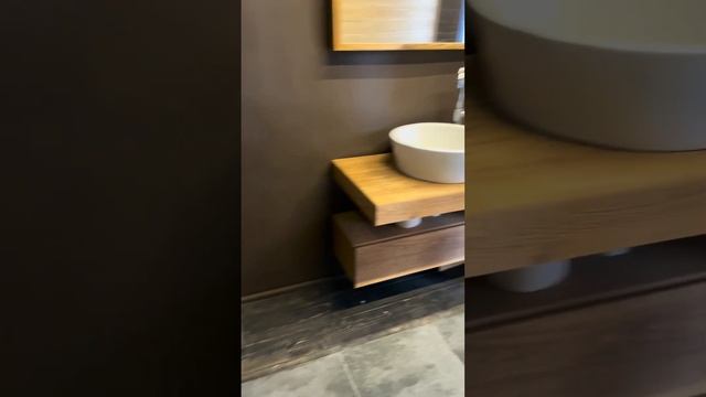 Ванная. Поддон - Поставка №14, Стеллаж №5, Вешалка №3, Ершик-Аксессуар №9, Консоль раковины №2 смотреть онлайн