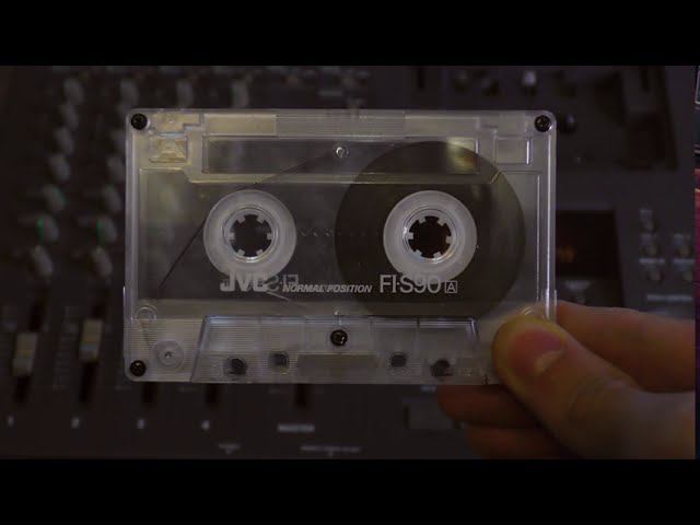 HOPE DIES LAST (TAPE LOOP) смотреть онлайн