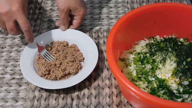 ? Необычайно вкусный салат с тунцом и пекинской капустой. Рецепт с маленьким секретом смотреть онлайн
