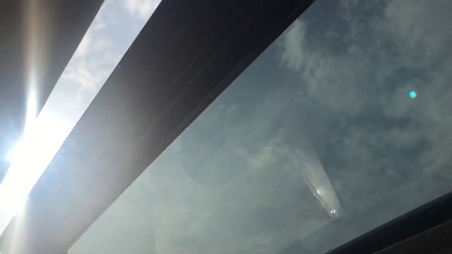 2009 HYUNDAI TUCSON 9U125456-A/T+DIESEL+SUNROOF+CAMERA+NAVIGATOR+P.WHEELS+VGT (SOLD OUT) смотреть онлайн
