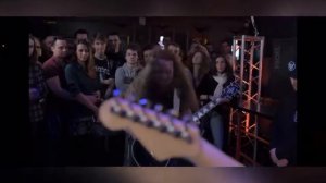 Глеб Олейник играет-Pink Floyd Comfortable Numb #рок #батл #спб #олейник #pinkfloyd