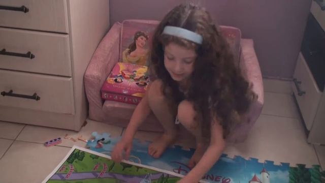 Аделина рассказывает сказку смотреть онлайн