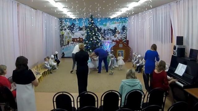 2020 Утренник в детском саду Ивушка, группа Сказка