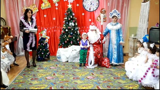 Детский сад Севиндж вторая средняя группа Новый год 2018 смотреть онлайн