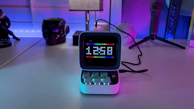 Divoom Ditoo Portable Bluetooth Speaker (Set Up & First Impressions)