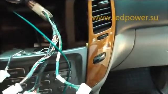 www.redpower.su - Штатное головное устройство toyota land cruiser 100 vx Redpower 15071 смотреть онлайн