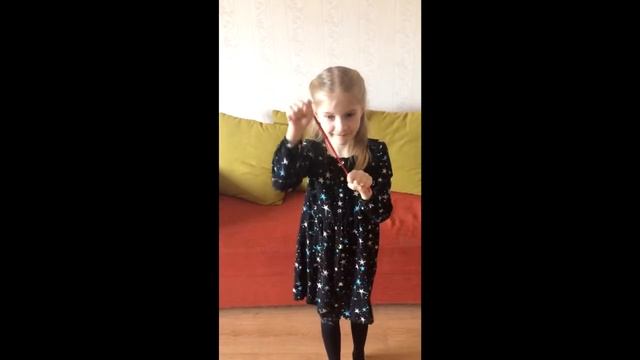 Игры со шнурком от Ксении Нечаевой. Выпуск 1. смотреть онлайн